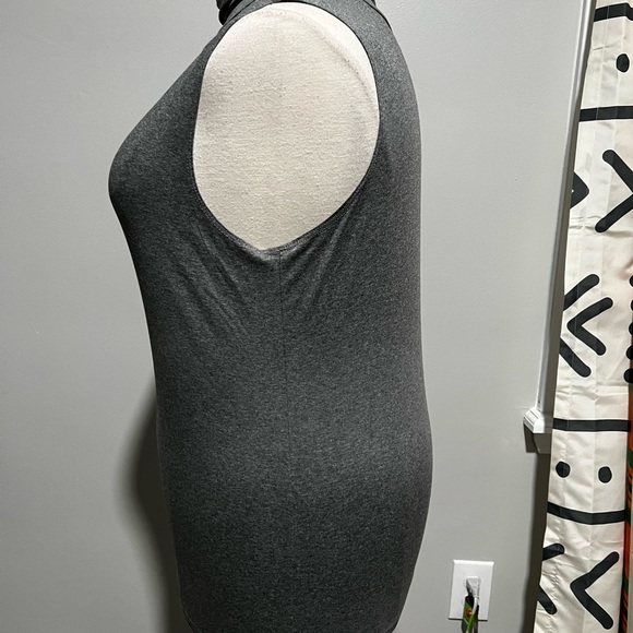 Plus Size Top - Picture 2 of 4